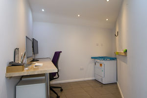 Photo 1- click for photo gallery